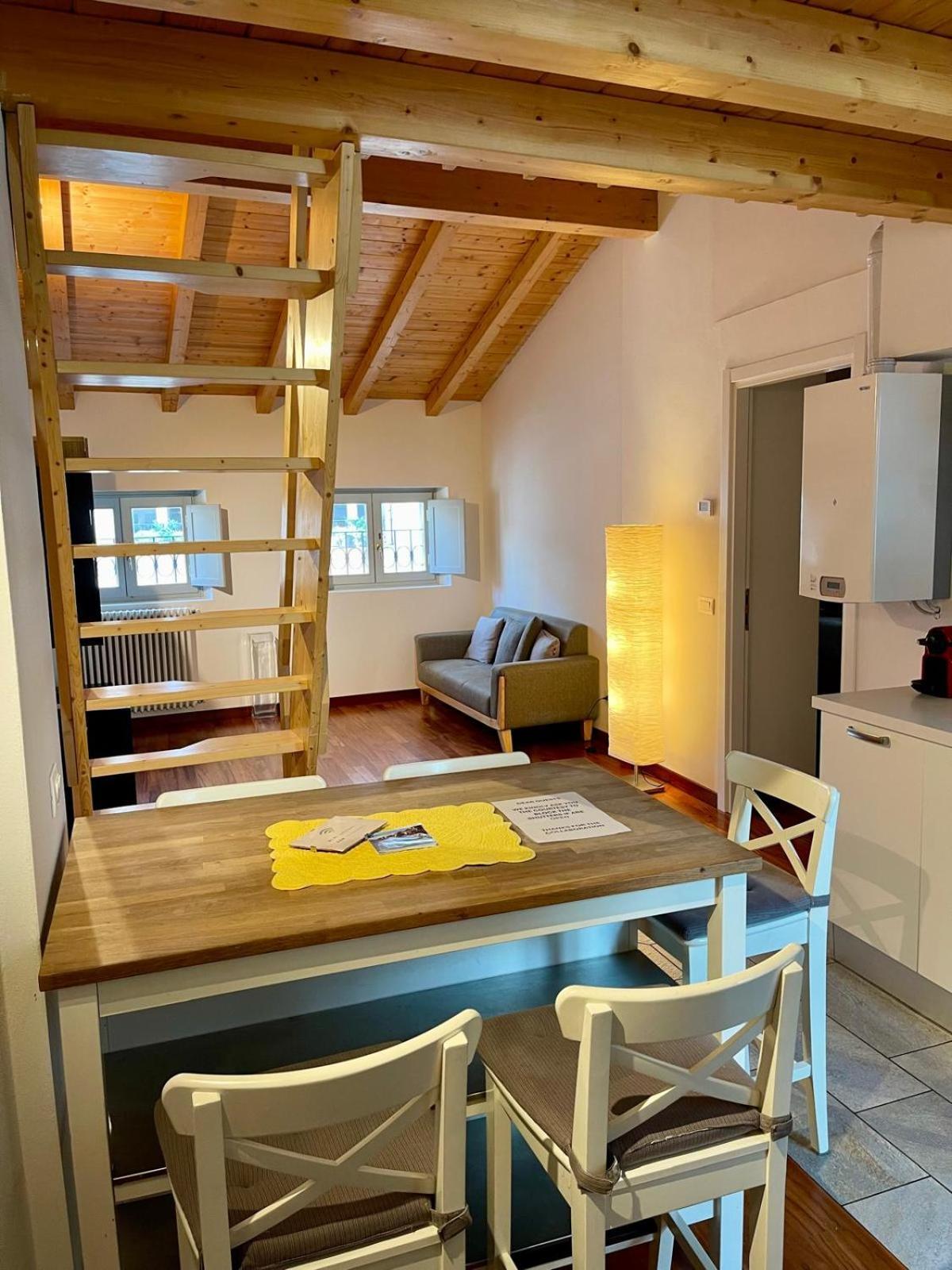Calicantus Apartments Atena Комо Екстер'єр фото