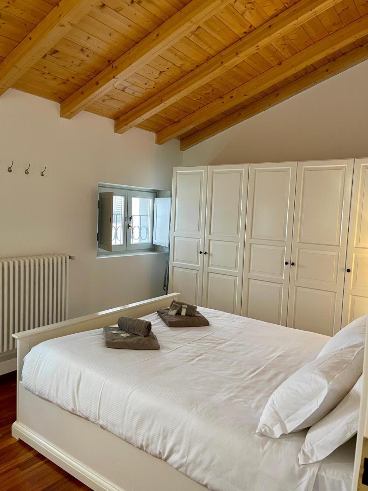 Calicantus Apartments Atena Комо Екстер'єр фото