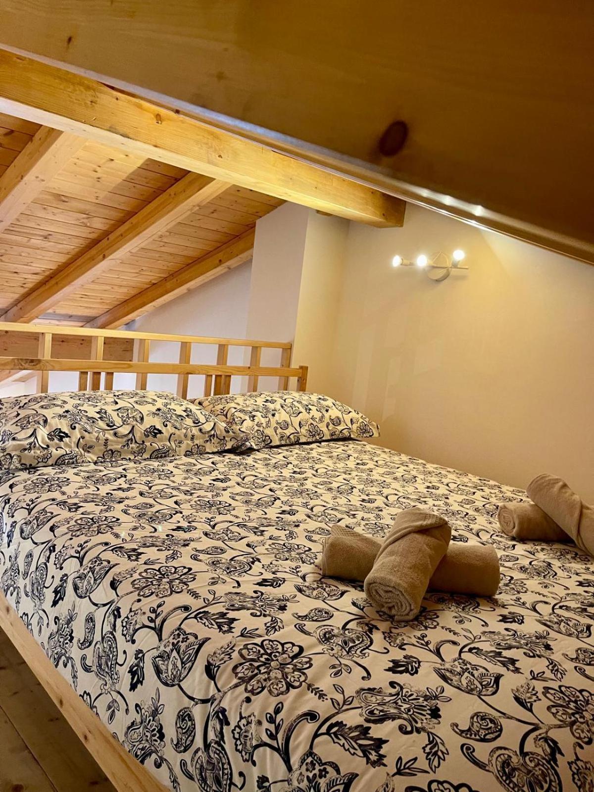 Calicantus Apartments Atena Комо Екстер'єр фото